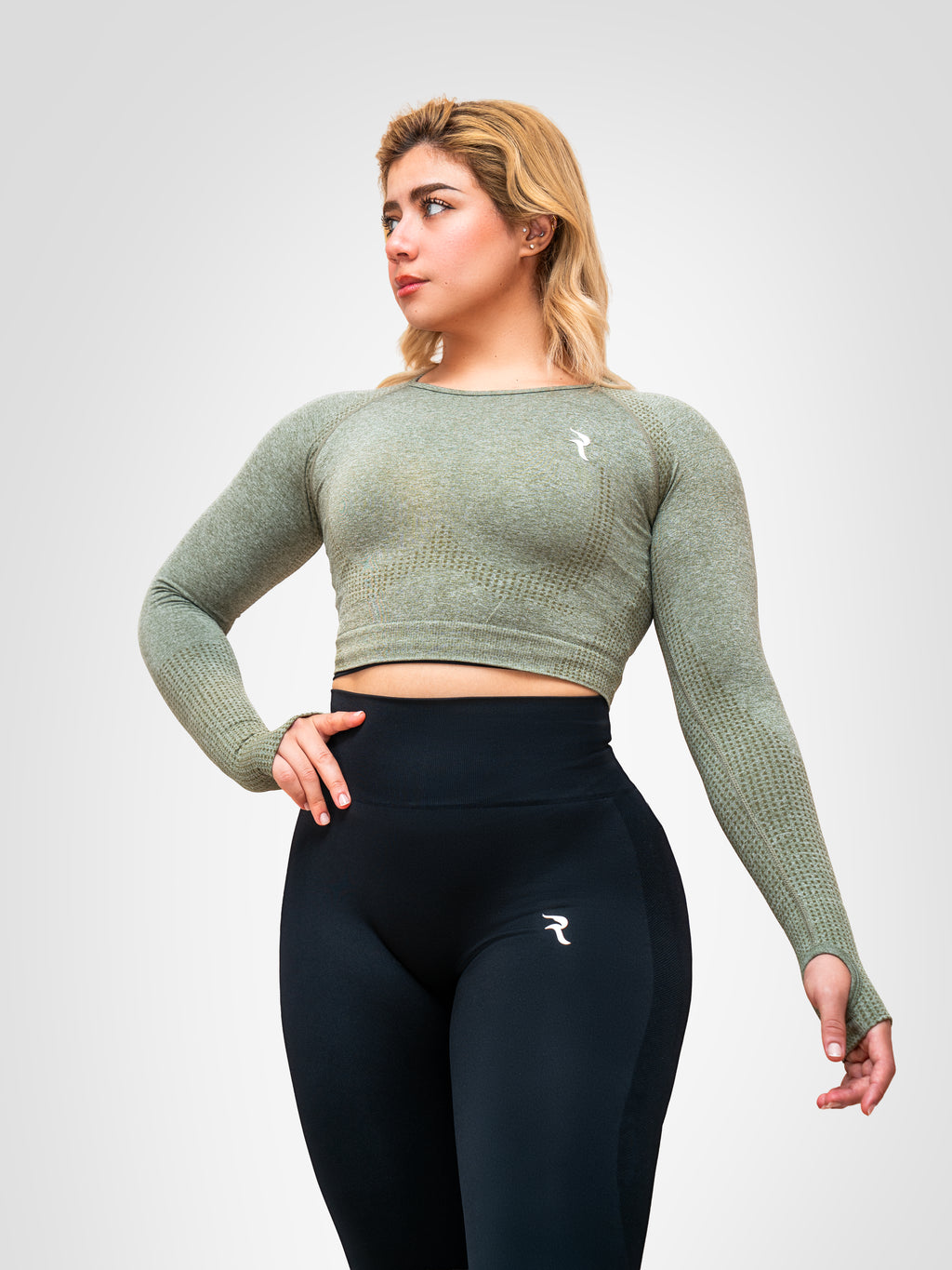 Reborn Motion Seamless Crop