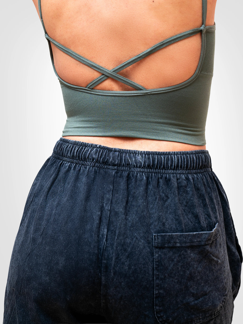 Reborn Flow Bra – Army Green